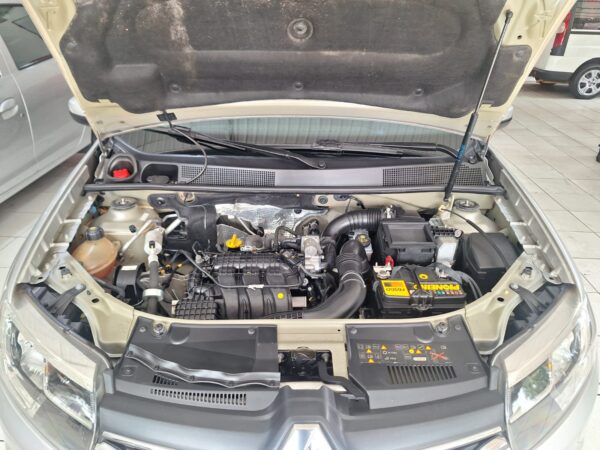 Renault Logan Zen 1.0 - Image 10