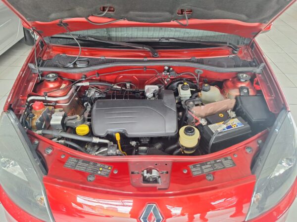 Renault Sandero Expression 1.0 16v - Image 10