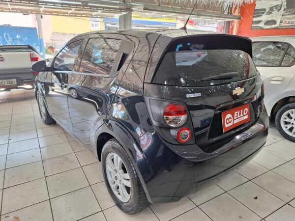 Chevrolet Sonic LT 1.6 Automático - Image 4