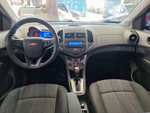 Chevrolet Sonic LT 1.6 Automático - Image 11