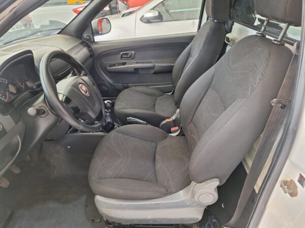 Fiat Strada Hard Working 1.4 - Image 7