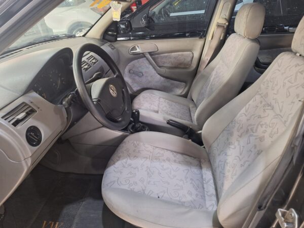 VW Gol Plus 1.0 16v - Image 8