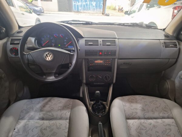 VW Gol Plus 1.0 16v - Image 9