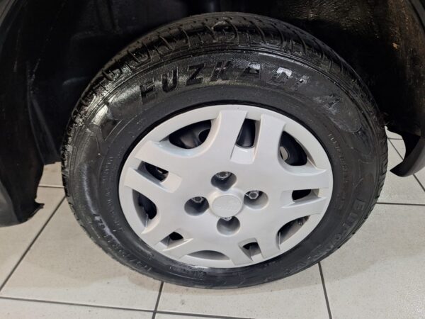 VW Gol Plus 1.0 16v - Image 6