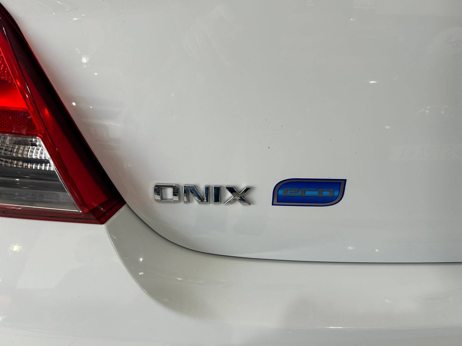 Chevrolet Onix Joy 1.0 - Imagem 10