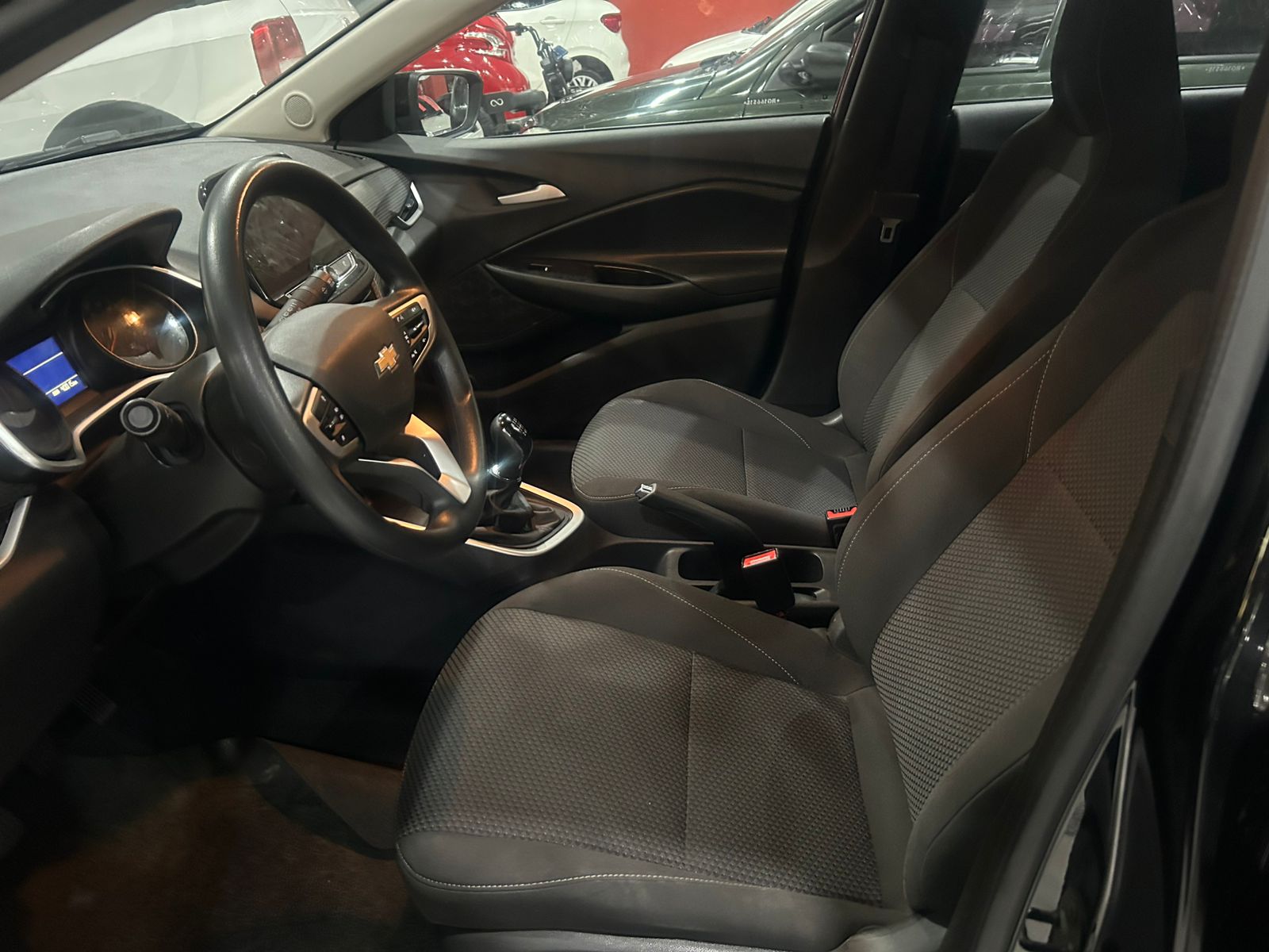Chevrolet Onix 1.0 LT2 40 Mil Km - Imagem 8