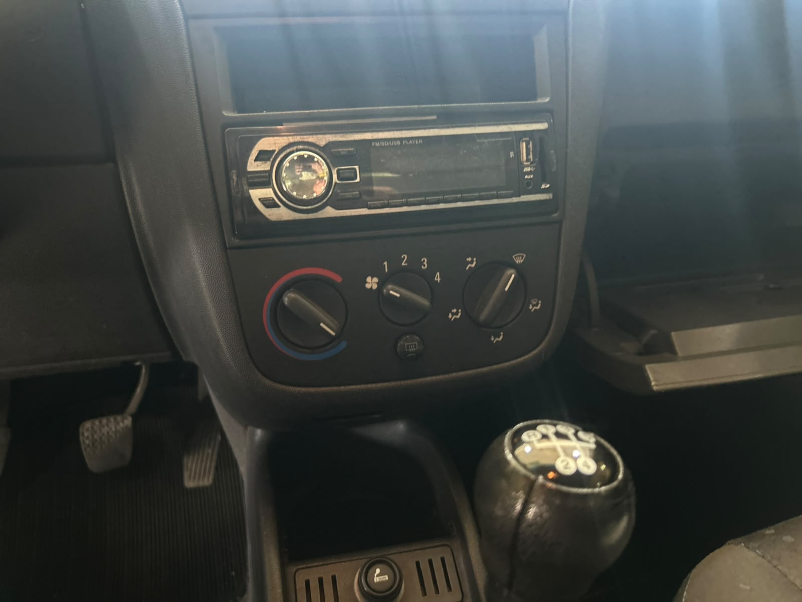 Chevrolet Corsa Sedan Maxx 1.4 - Imagem 7