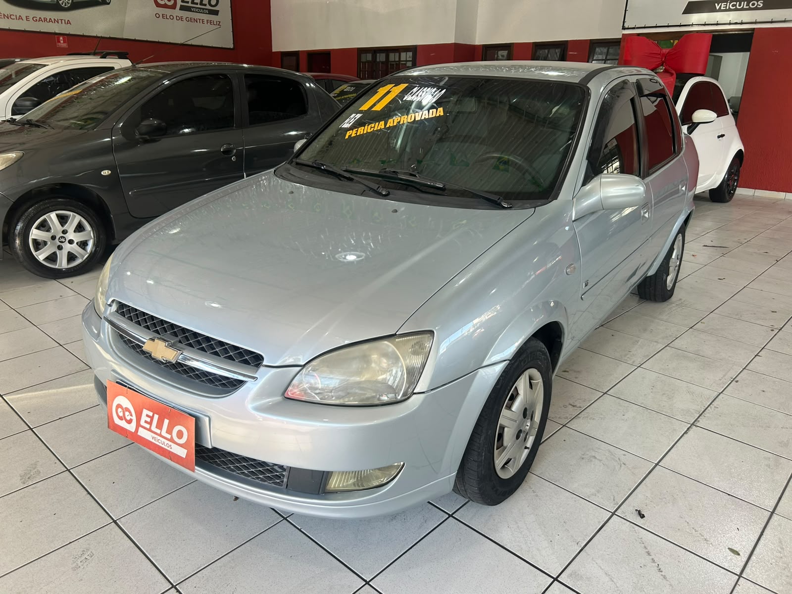 Chevrolet Classic LS - Imagem 5