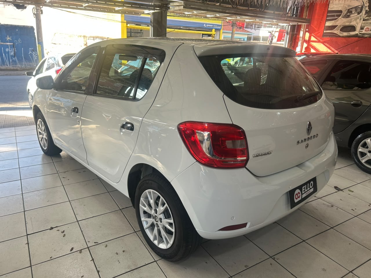 Renault Sandero Expression 1.6 16v - Imagem 4