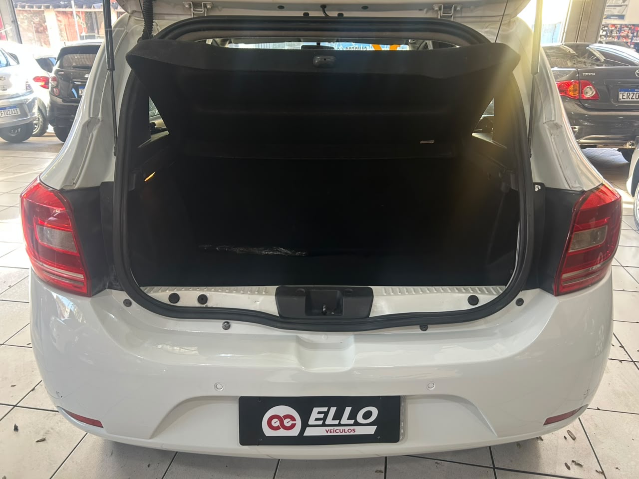 Renault Sandero Expression 1.6 16v - Imagem 3