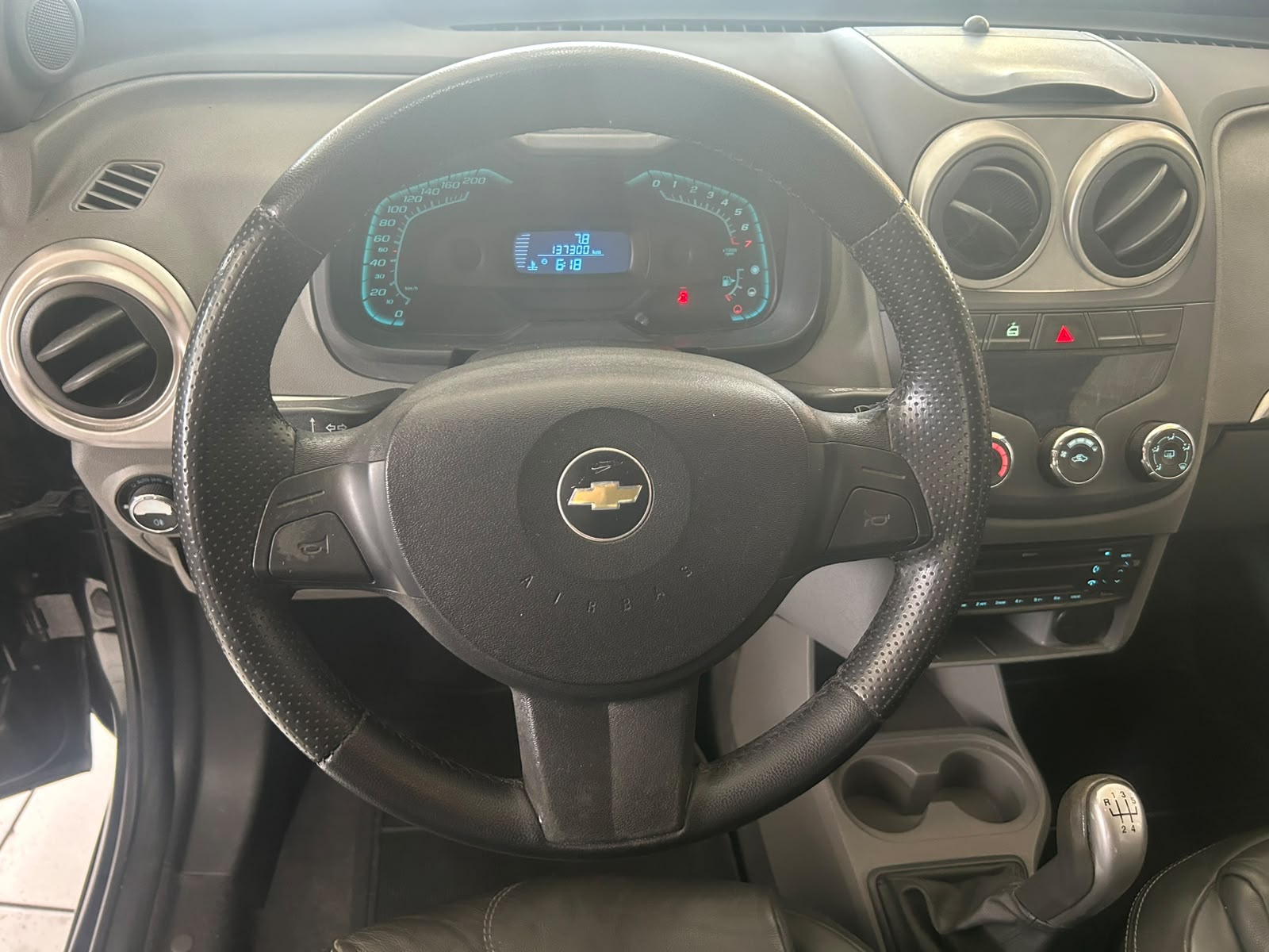 Chevrolet Agile LTZ 1.4 - Imagem 10
