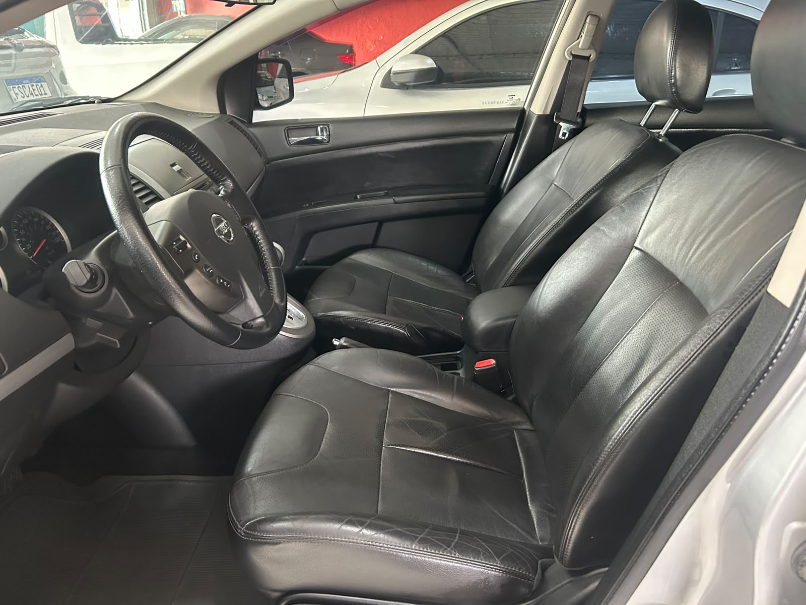 Nissan Sentra 2.0s Flex - Imagem 9